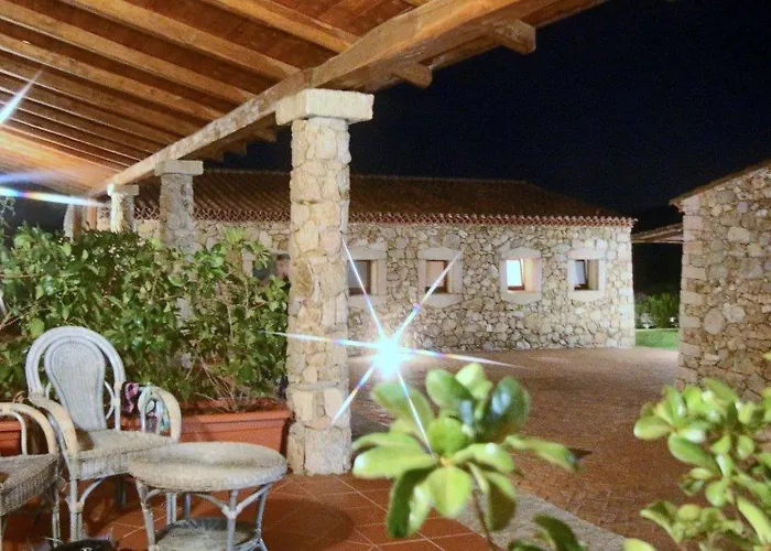 Hotel Valkarana Country Relais (adults Only)