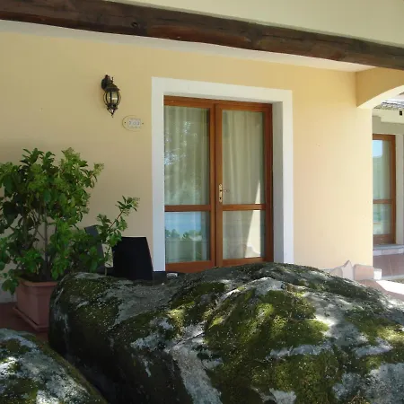 Hotel Valkarana Country Relais (adults Only)
