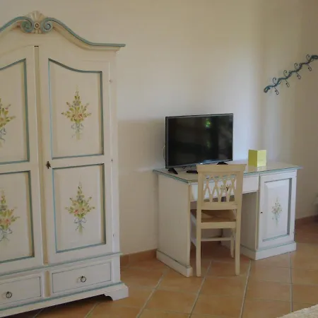 Hotel Valkarana Country Relais (adults Only)