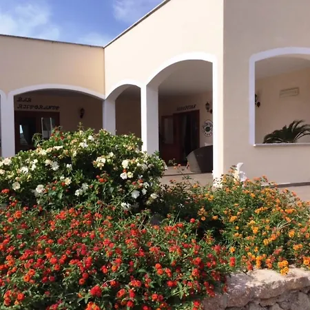 Hotel Valkarana Country Relais (adults Only)