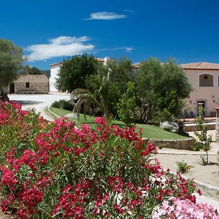 Szálloda Valkarana Country Relais (adults Only) Sant Antonio Di Gallura