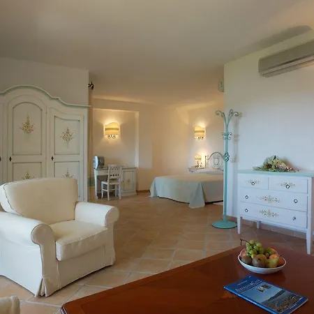 Hotel Valkarana Country Relais (adults Only)