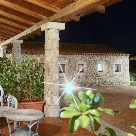 Hotel Valkarana Country Relais (adults Only)