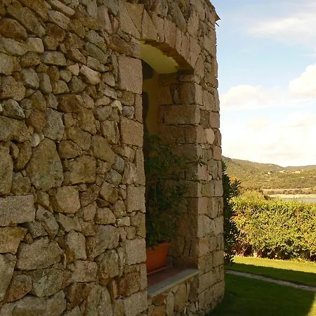 Hotel Valkarana Country Relais (adults Only)