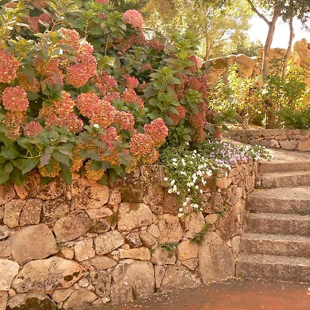 מלון Valkarana Country Relais (adults Only) 4*