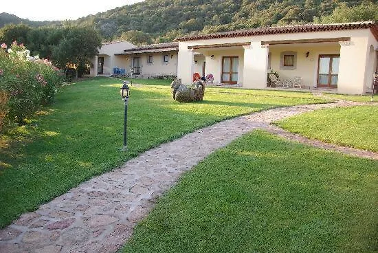 Hotel Valkarana Country Relais (adults Only) 4*