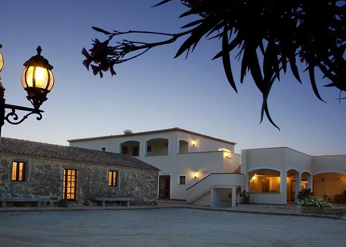 Hotel Valkarana Country Relais (adults Only)